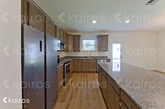 115 Teddy Ln — Photo 5