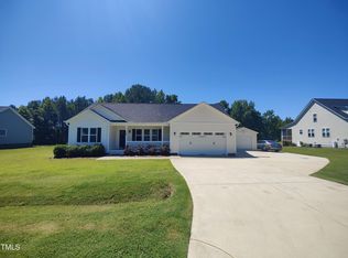 160 Inverness St, Zebulon, NC 27597