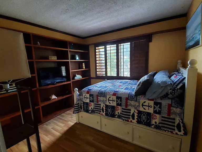 16592 Tiburon Pl — Photo 26