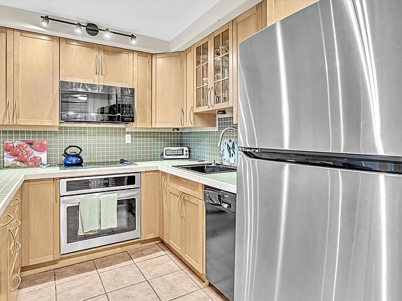 3rd image of 1421 S Ocean Boulevard #207