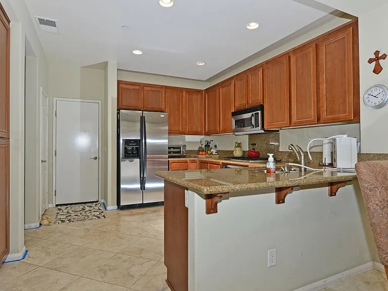 Kitchen 1