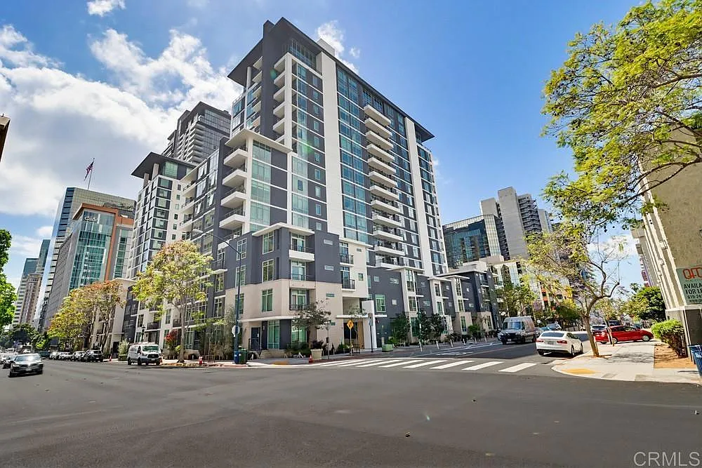 1 bed, 649 sqft, $3,000 — Photo 1