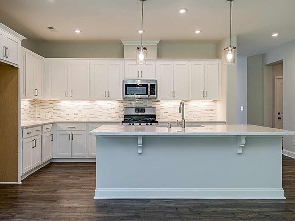 The Stonehurst - Kitchen