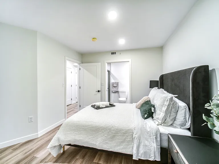 5415 Cogswell St — Photo 50