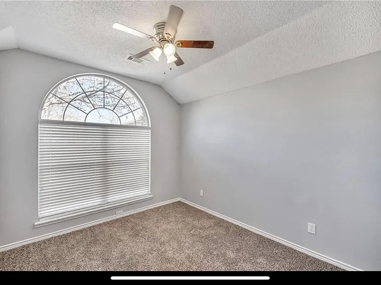4913 Spanishmoss Dr — Photo 12