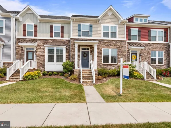 1309 Monocacy Crossing Pkwy, Brunswick, MD 21716