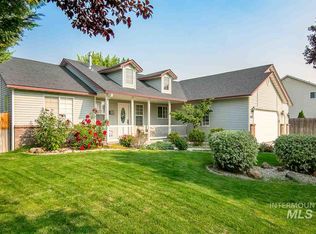 2872 S Pine Flts, Meridian, ID 83642