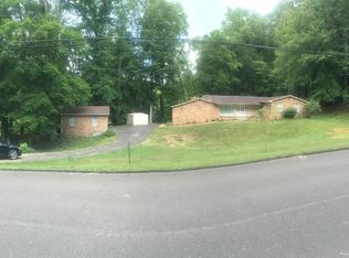 3600 Azalea Dr, Ashland, KY 41102