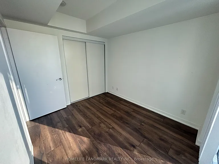 100 Harbour St #2006 — Photo 12