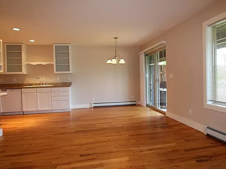 2777 Hamilton Ct #3 — Photo 12