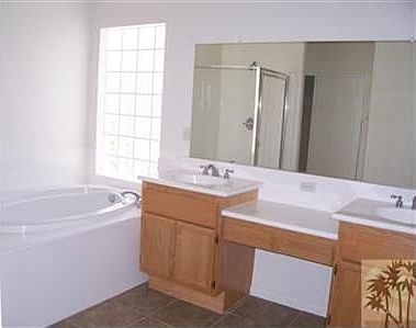 3rd image of 83210 Long Cove Dr