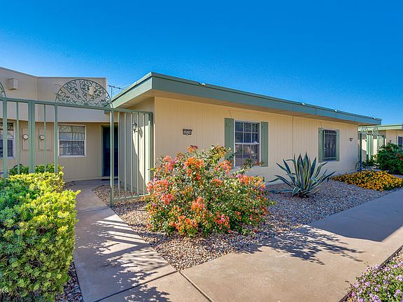 2nd image of 10536 W Ocotillo Dr