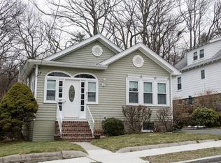 14 Broadway Cir, Lynn, MA 01904