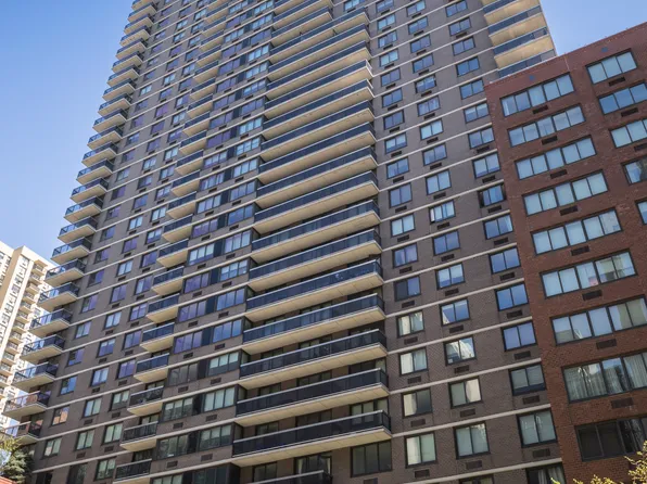 515 East 72nd Street 5G image 12 of 12