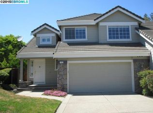 1403 Greystone Ln, Clayton, CA 94517