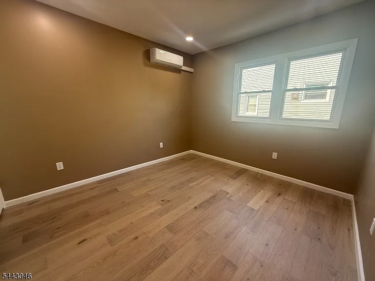 82 Grove St #1 — Photo 8