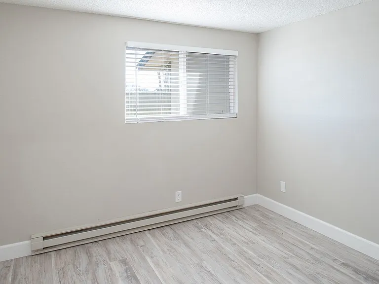 Sierra View Townhomes — Photo 6