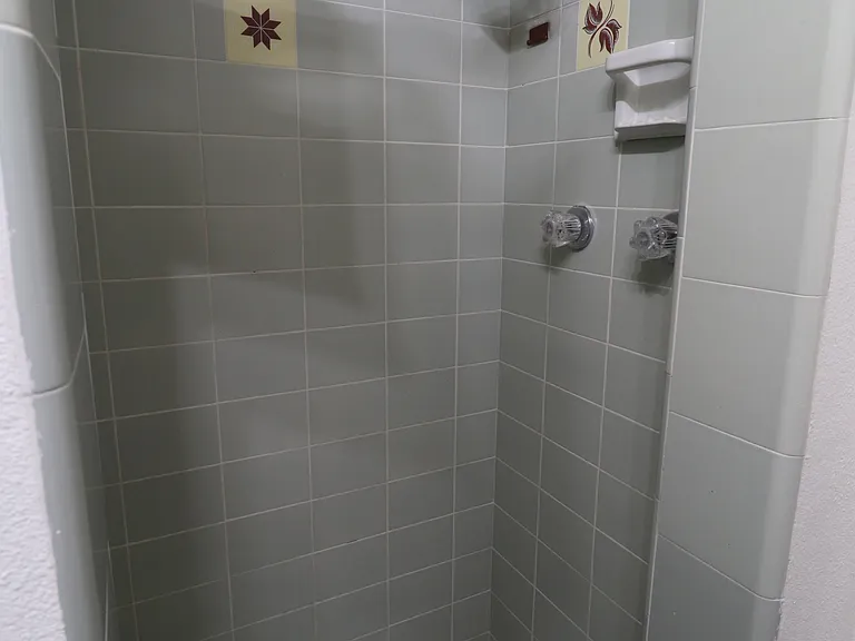 1801 N Gramercy Pl #1A — Photo 8