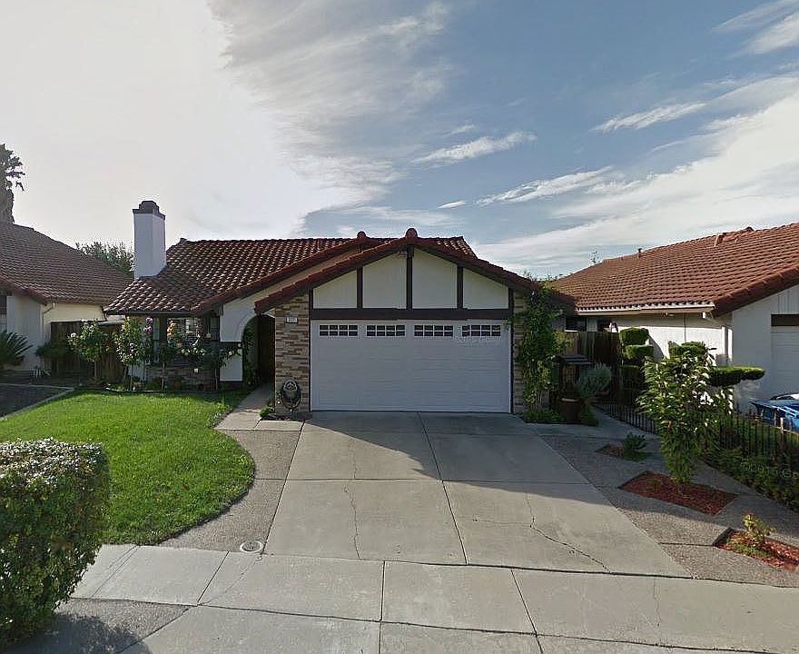 1st image of 277 Hillview Dr