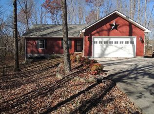 702 Stone Haven Trl, Jamestown, TN 38556