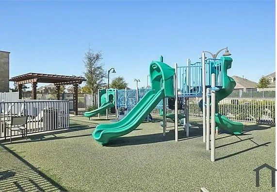 8180 Rock Brook St — Photo 16
