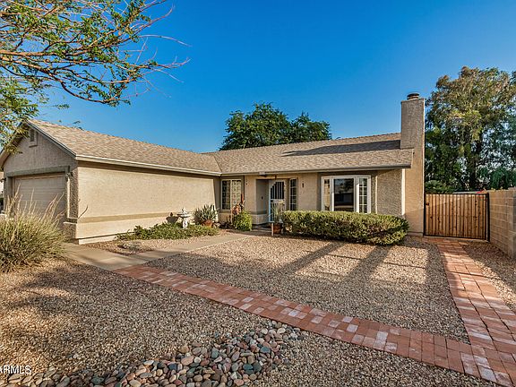 2nd image of 3039 E ROSEMONTE Drive