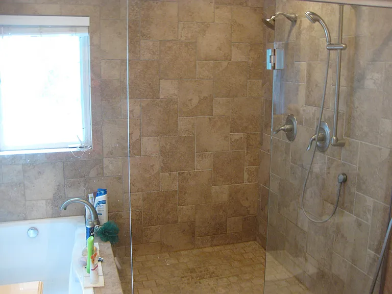2701 Elm St — Photo 9