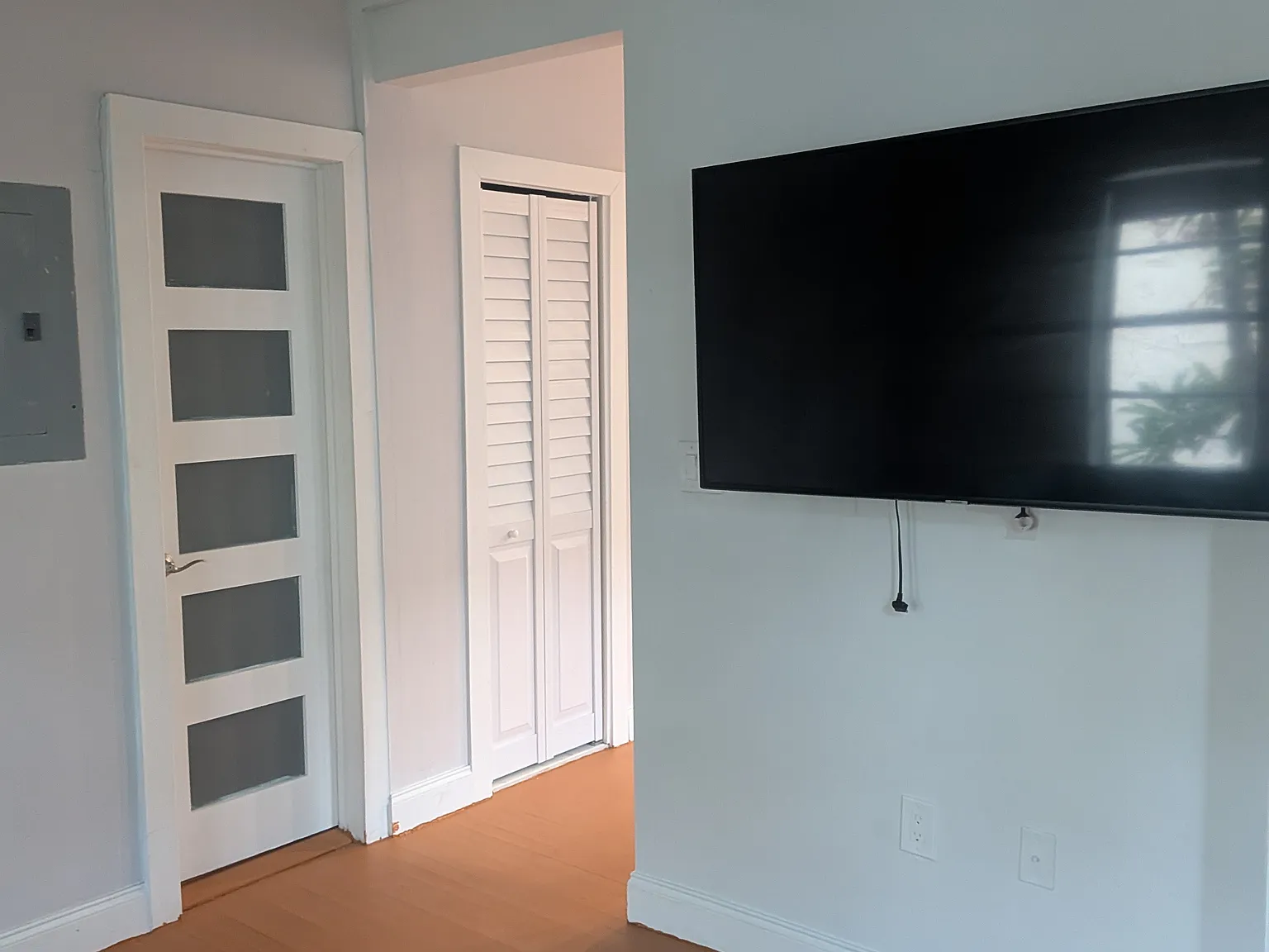 1 bed, 400 sqft, $2,000 — Photo 4