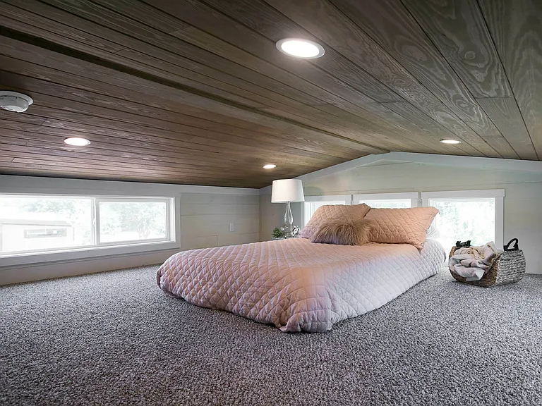 Berry loft