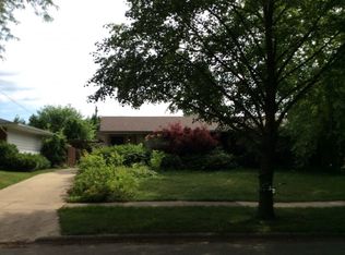 3807 Seward Ave, Rockford, IL 61108