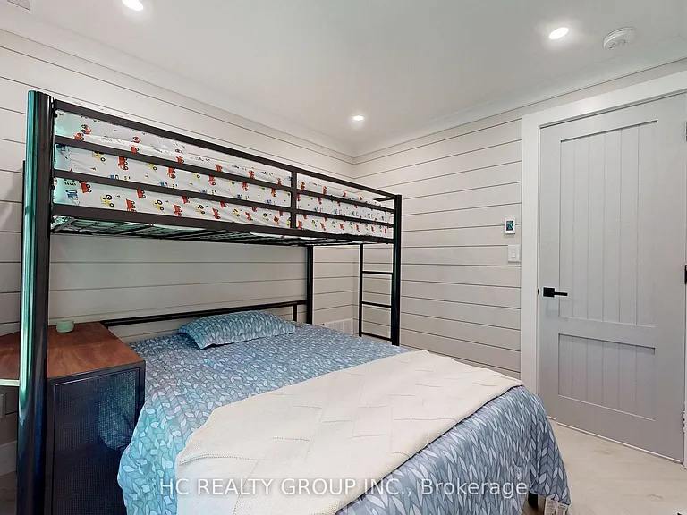 456 Silver Birch Dr — Photo 20