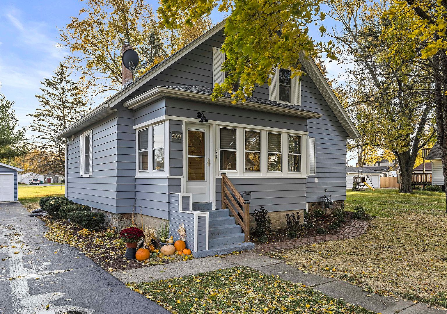 509 N Page St, Marengo, IL 60152 Zillow