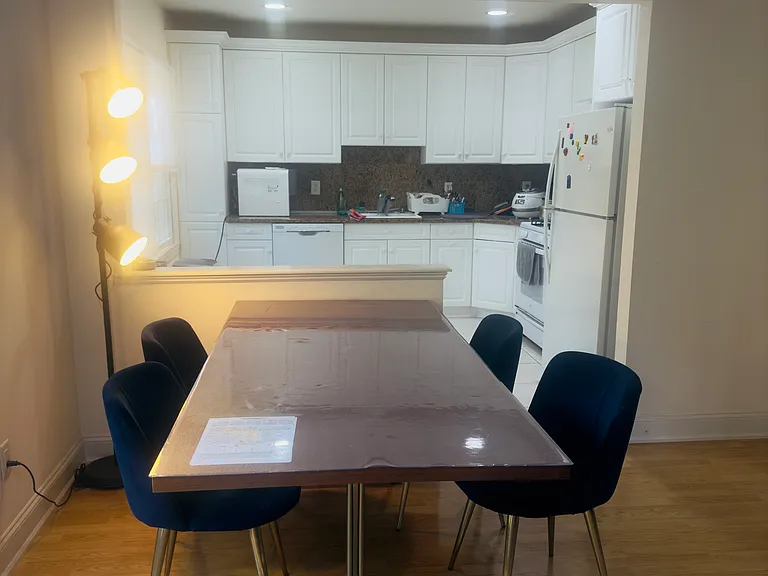 82 Hickory Ct — Photo 5