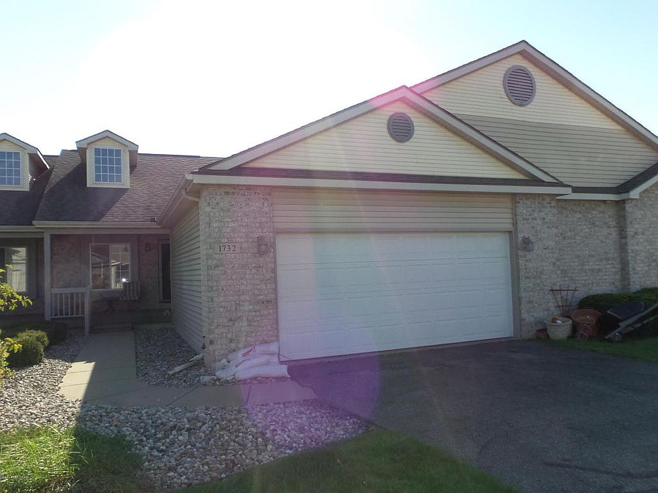 1st image of 1732 Bushwood Ln