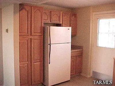 4th image of 186 S Paseo Quinta APT C