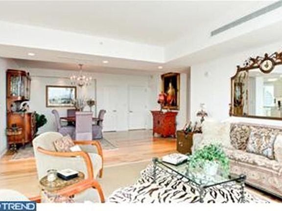 4th image of 717 S Chris Columbus Blvd #1502