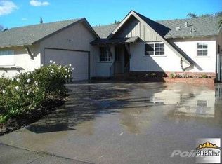 18631 Vincennes St, Northridge, CA 91324