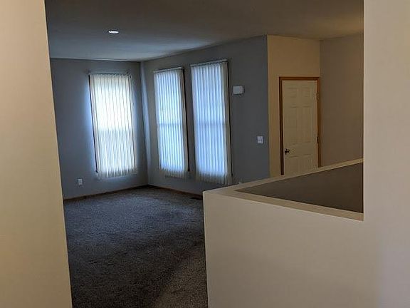 3rd image of 6488 Harvest Ln