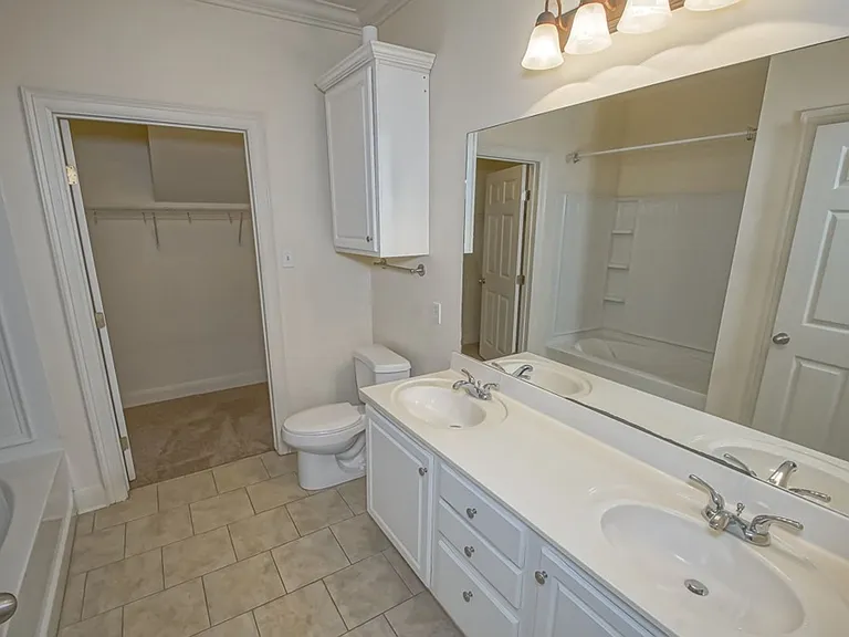 10600 Lakes Blvd #507 — Photo 13