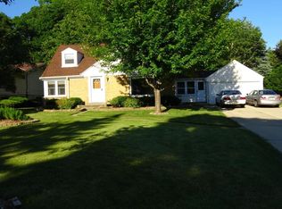 538 N 119th St, Wauwatosa, WI 53226