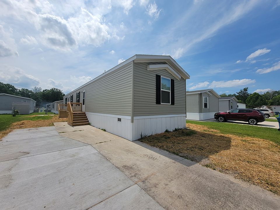 1st image of 3709 Peach Blossom Ln