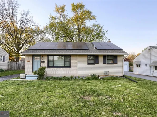 413 Birchland Ave, Mount Joy, PA 17552