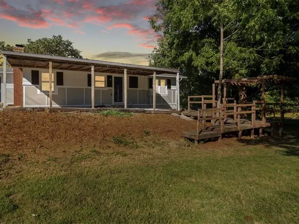 181 SE 13th Hwy, Warrensburg, MO 64093