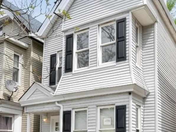 142 Steuben, East Orange City, NJ 07018