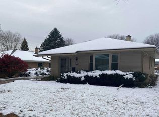 4049 S 56th St, Milwaukee, WI 53220