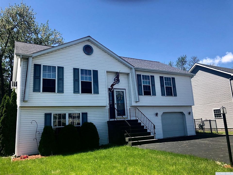 1st image of 31 Arthur Ave