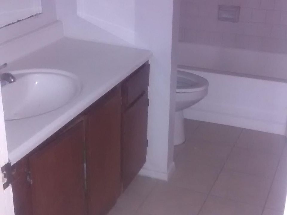 1st image of 5707 Easthampton Dr Unit C
