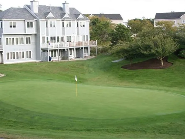 110 Westcliff Dr #110, Plymouth, MA 02360