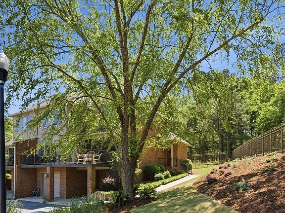 2nd image of 219 Barnacle Cir