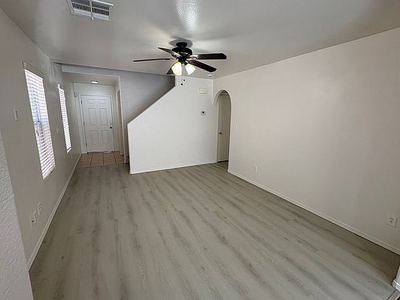 3rd image of 8014 Torremolinos Ave